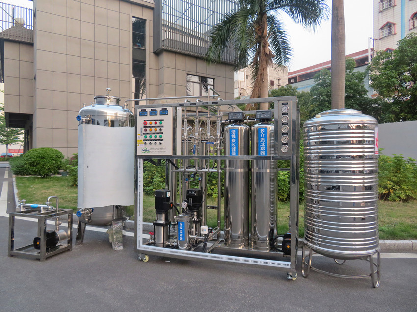 一類二類醫(yī)療器械用無(wú)菌雙級(jí)RO純化水設(shè)備_250L/H全自動(dòng)純化水系統(tǒng)